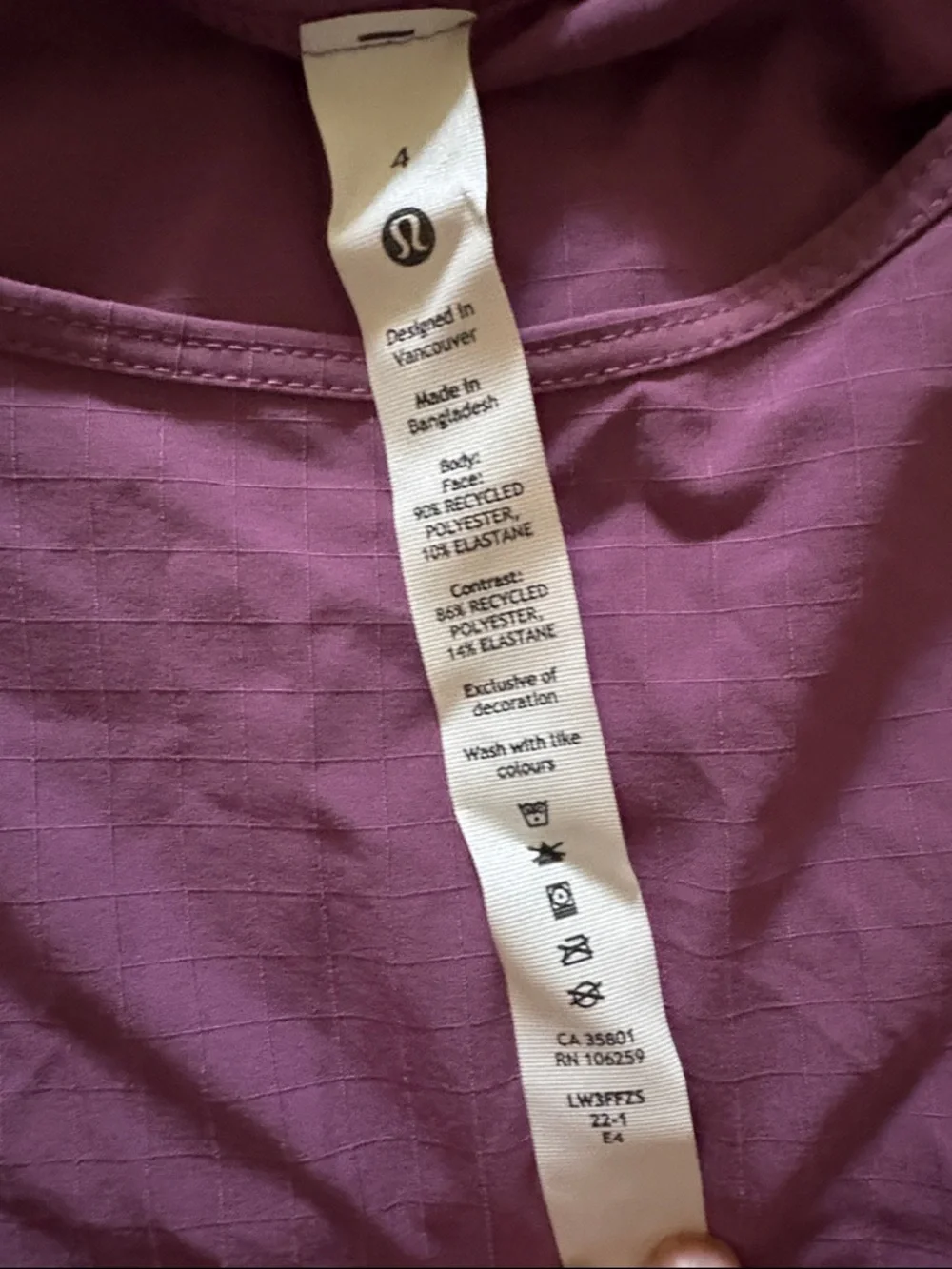 lululemon athletica Short Sleeve Tee in Deep Purple